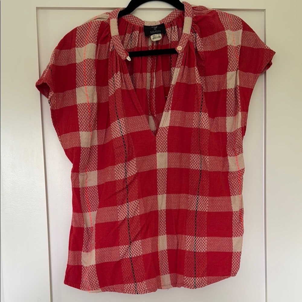A&J short sleeve plaid top
